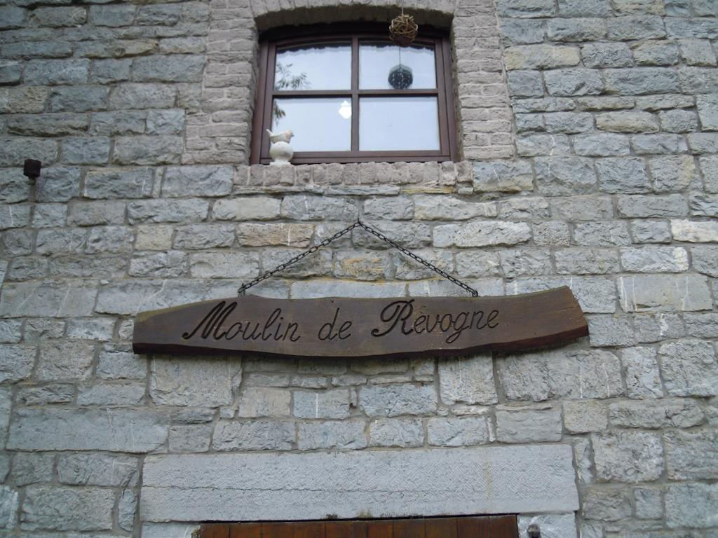 B&B Moulin De Revogne Beauraing Exterior foto